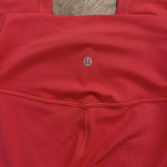 NEW Lululemon Align 7/8 leggings - Picture 4 of 4